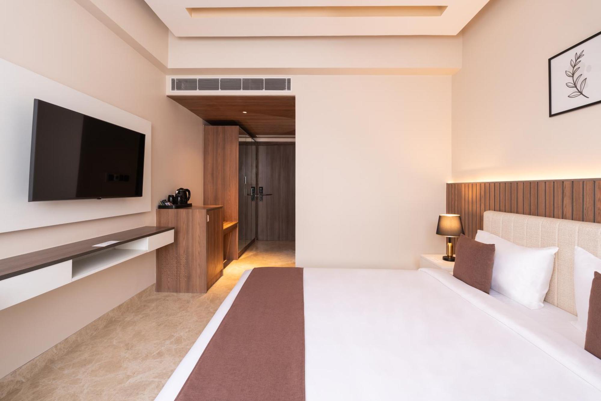 Foxtrail, Sector 42 - Am Hotel Kollection Gurgaon Exterior foto