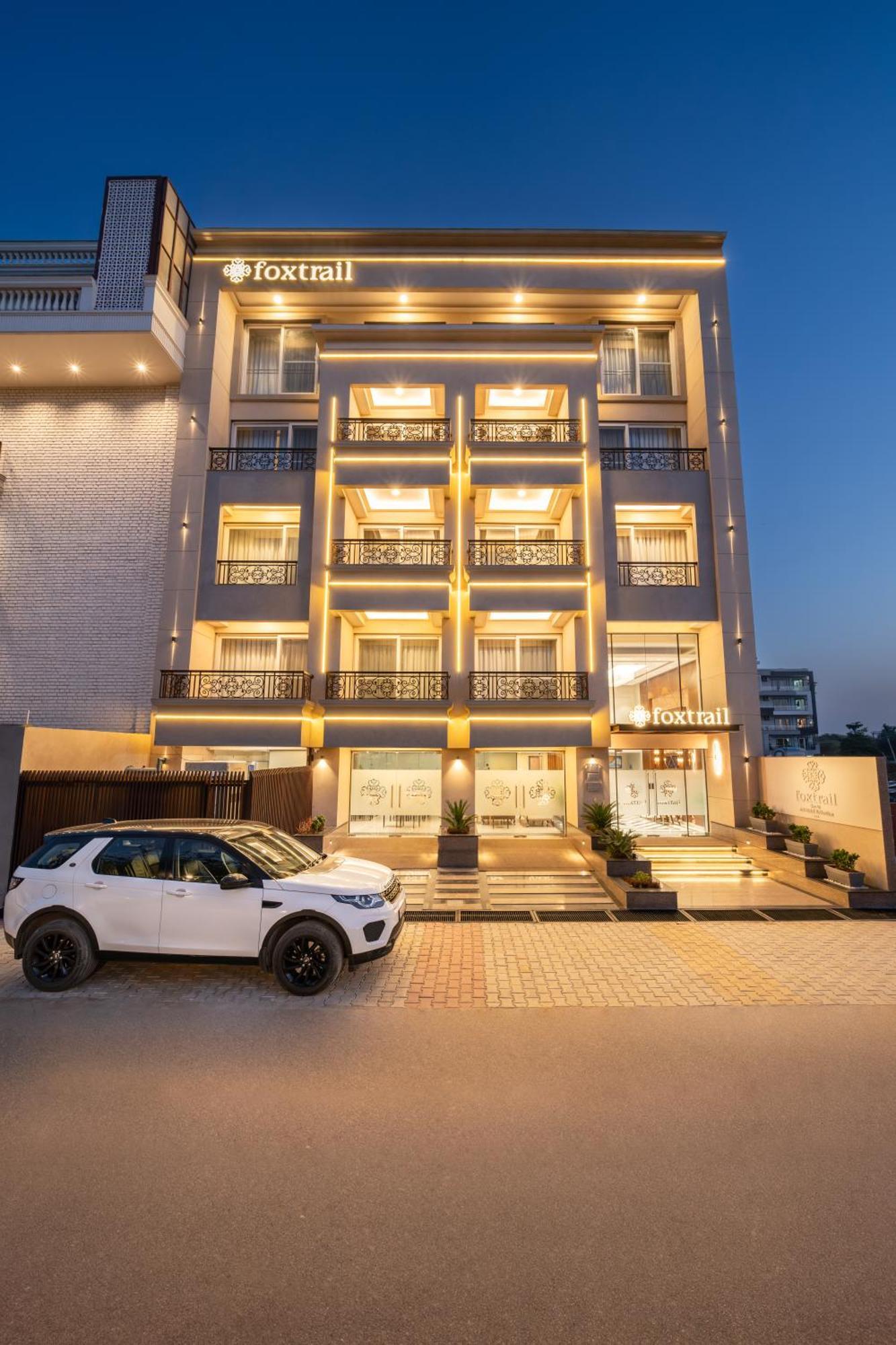 Foxtrail, Sector 42 - Am Hotel Kollection Gurgaon Exterior foto